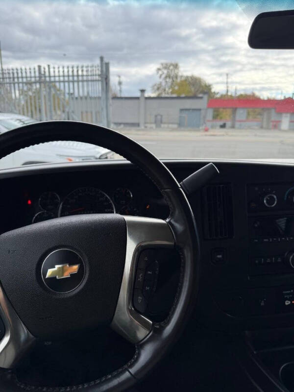 2018 Chevrolet Express 2500