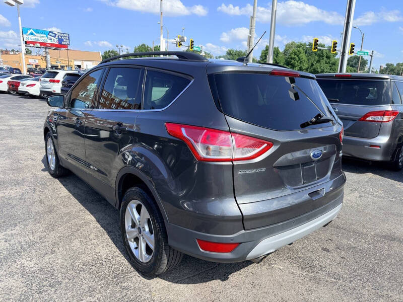 2015 Ford Escape SE