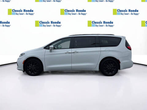 2021 Chrysler Pacifica Touring