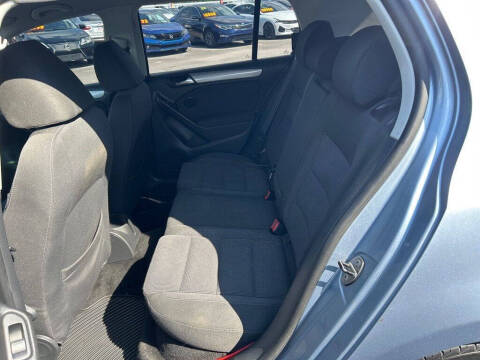 2011 Volkswagen Golf 2.5L
