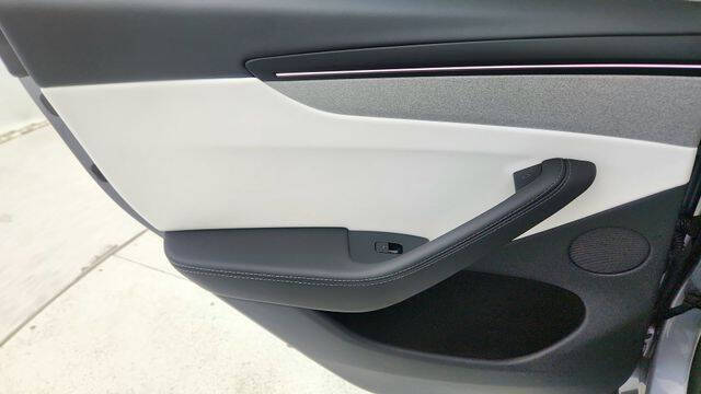 2026 Tesla Model Y Long Range