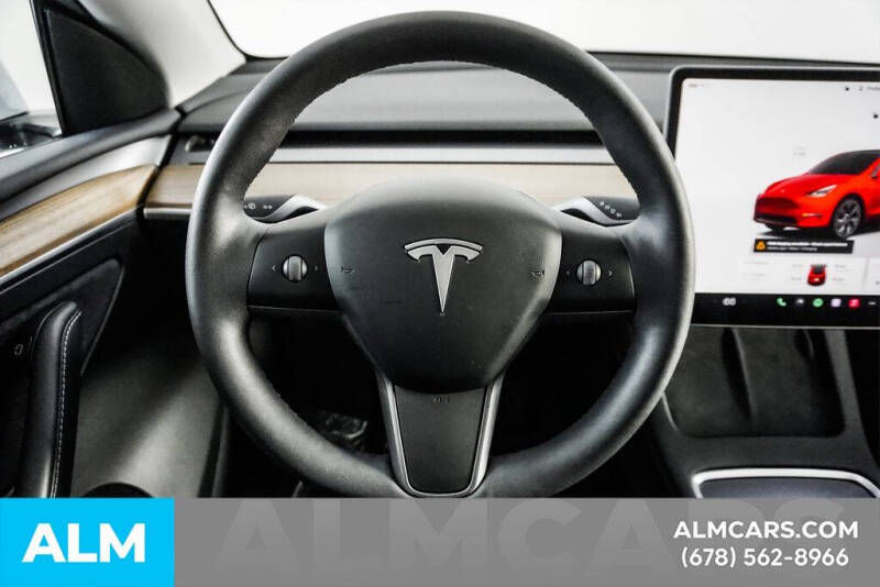 2025 Tesla Model Y Long Range