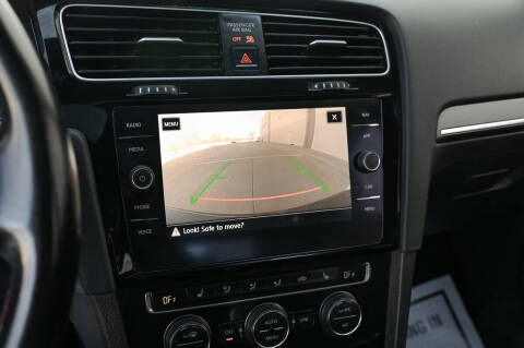 2018 Volkswagen Golf GTI S