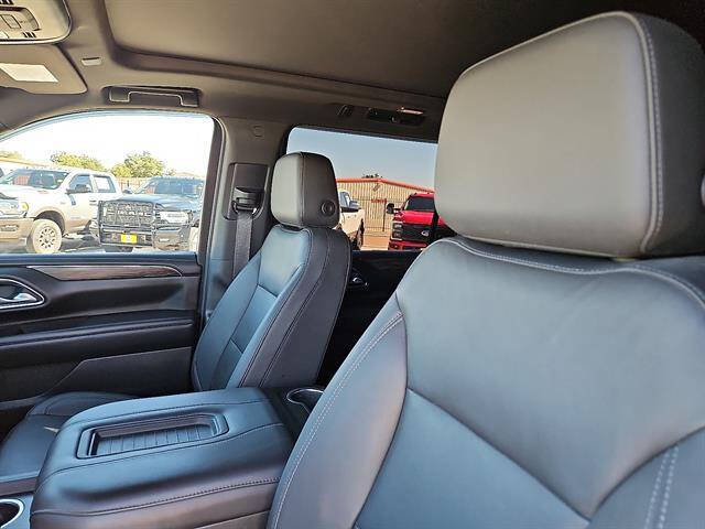 2022 Chevrolet Suburban LT