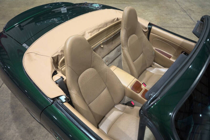 2002 Mazda MX-5 Miata LS
