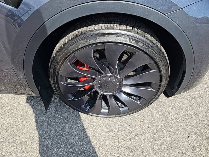 2023 Tesla Model Y Performance