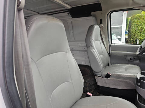 2008 Ford E-Series E-150