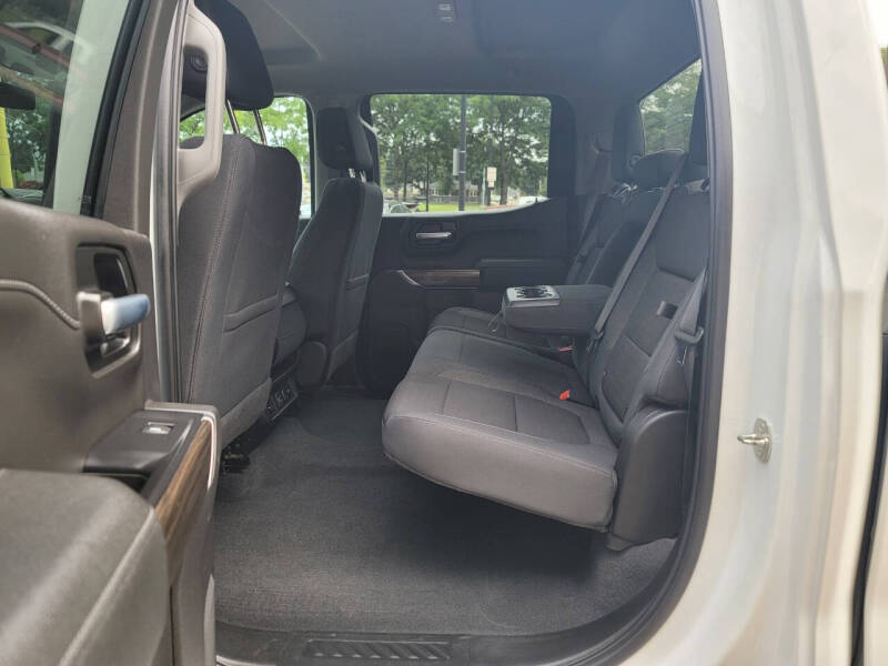 Image of 2020 Chevrolet Silverado 1500 RST