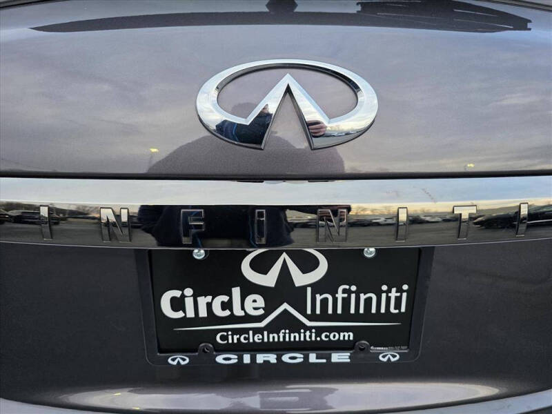 2024 Infiniti QX80 Premium Select