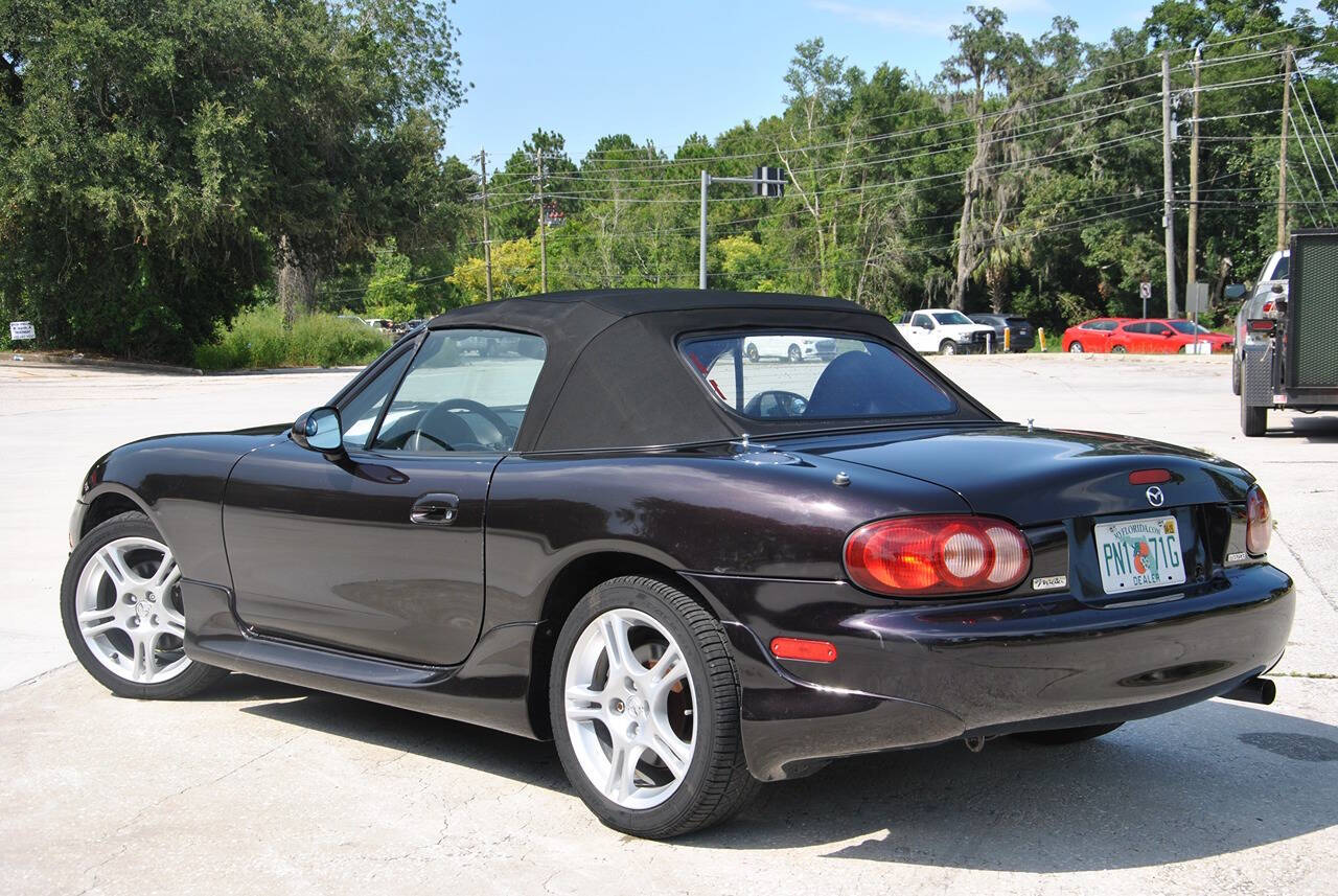 2004 Mazda MX-5 Miata for sale at Elite Auto Specialties LLC in Deland, FL