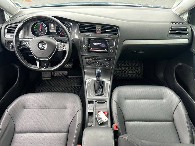 2015 Volkswagen e-Golf SEL Premium