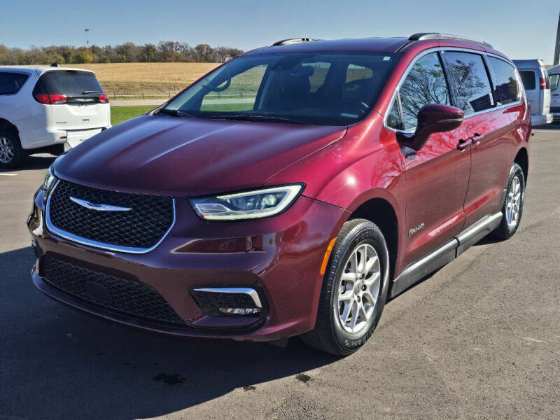 2022 Chrysler Pacifica Touring L