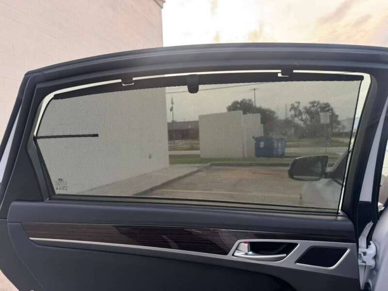 2015 Hyundai Genesis 3.8L