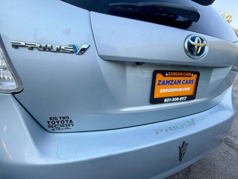 2012 Toyota Prius v