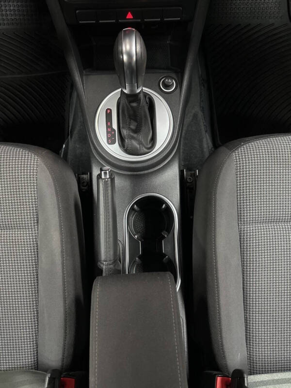 2018 Volkswagen Beetle 2.0T S