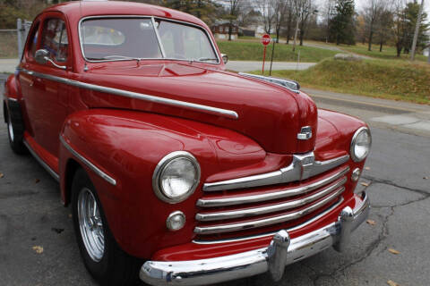 1948 Ford Deluxe