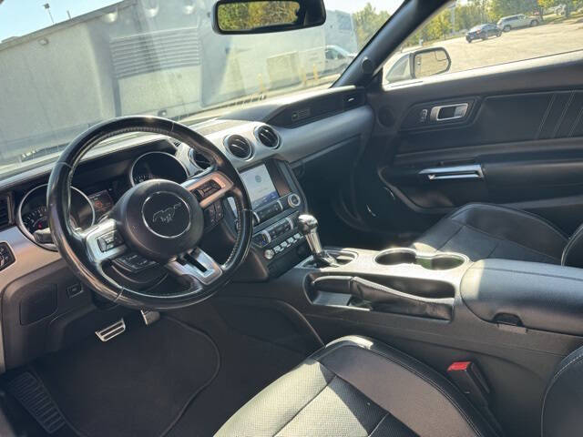 2020 Ford Mustang EcoBoost Premium