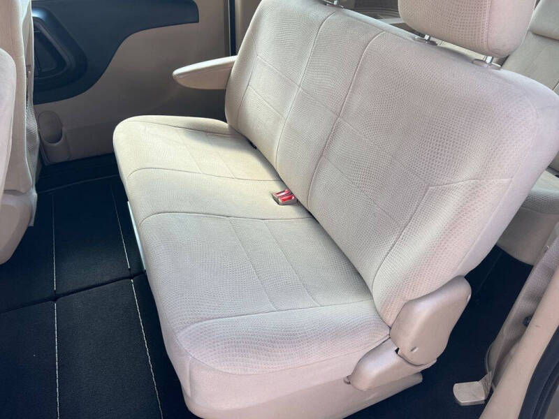 2013 Dodge Grand Caravan American Value Package
