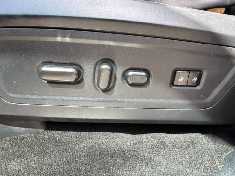2017 Lincoln Navigator Select