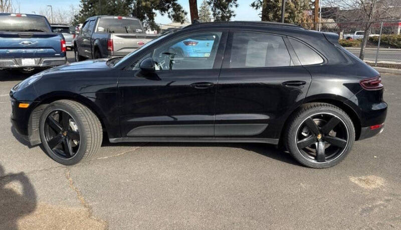 2017 Porsche Macan S