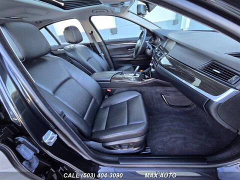 2013 BMW 5 Series 528i xDrive