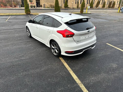 2017 Ford Focus ST