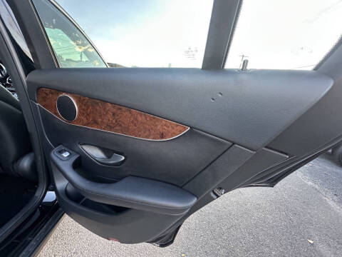 2018 Mercedes-Benz GLC GLC 300 4MATIC