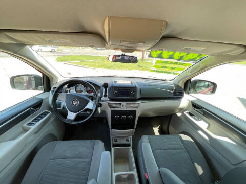 2009 Volkswagen Routan S