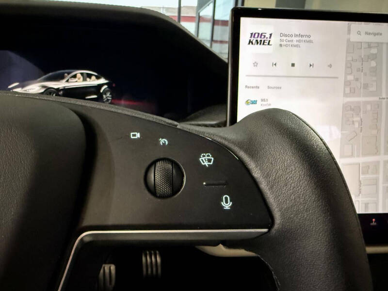 2021 Tesla Model S Plaid