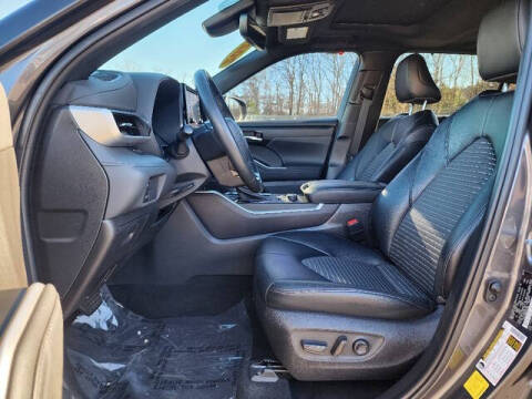 2022 Toyota Highlander XSE