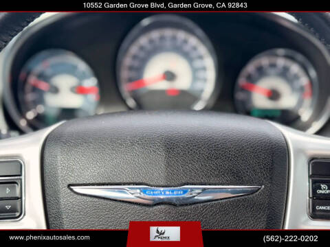 2014 Chrysler 200 Touring