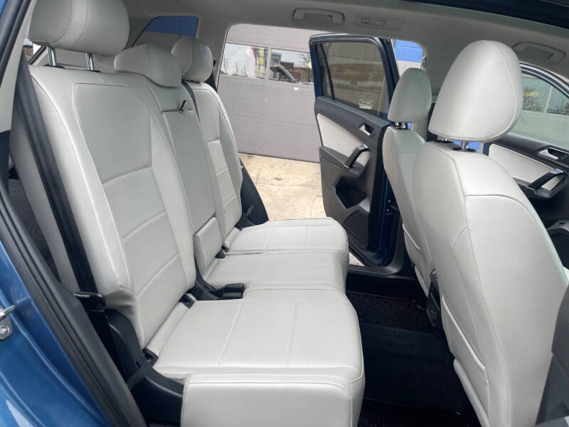 2018 Volkswagen Tiguan 2.0T SEL 4Motion