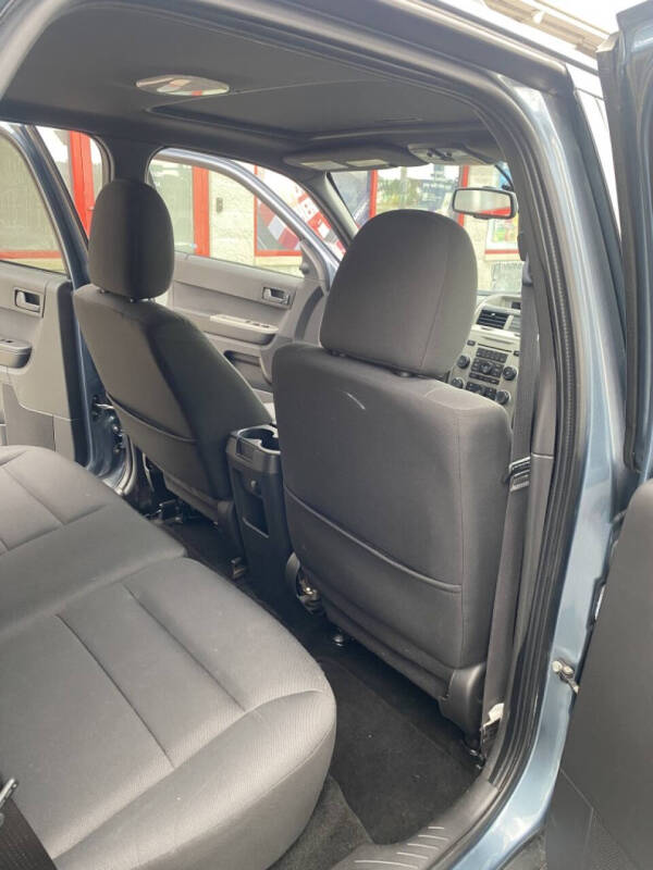 2011 Ford Escape XLT
