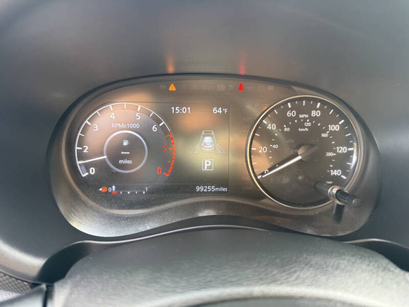 2021 Nissan Kicks SV