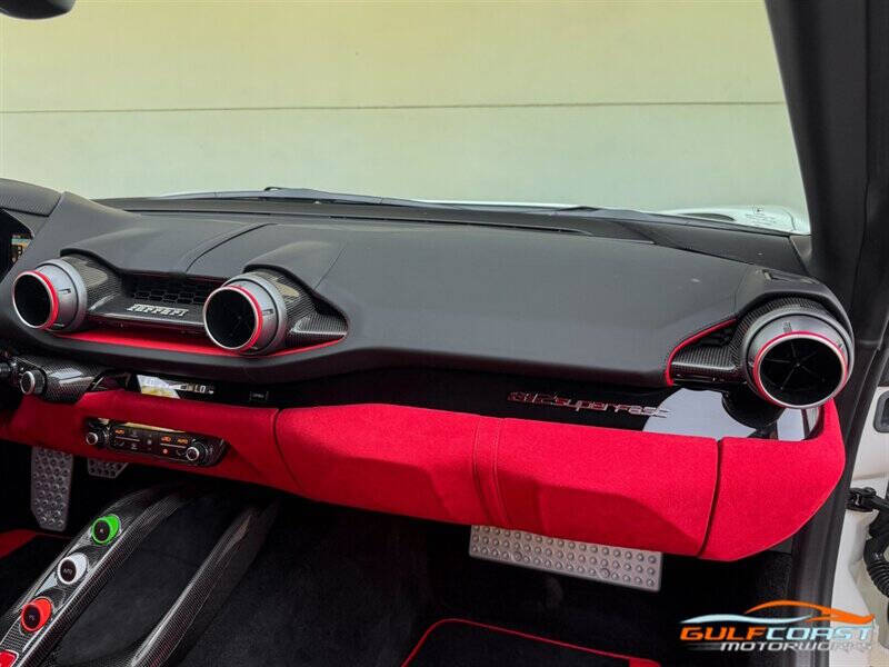 2019 Ferrari 812 Superfast