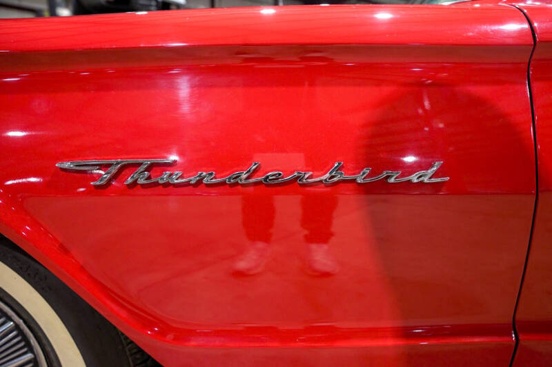 1964 Ford Thunderbird