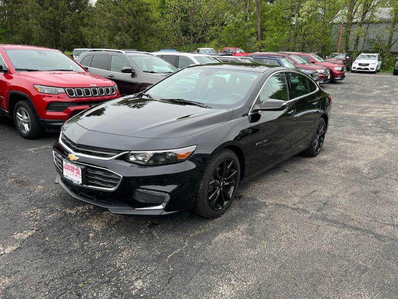 Used 2018 Chevrolet Malibu 1LT with VIN 1G1ZD5ST3JF156850 for sale in Cuba City, WI