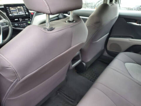 2022 Toyota Camry LE