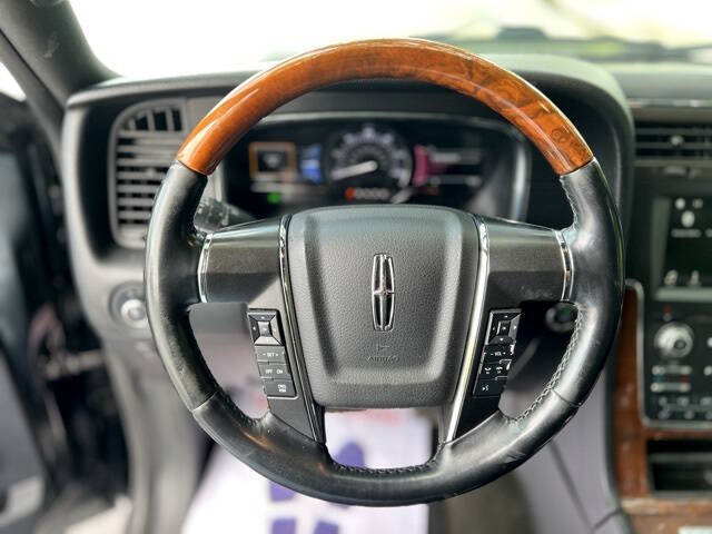 2017 Lincoln Navigator L Select