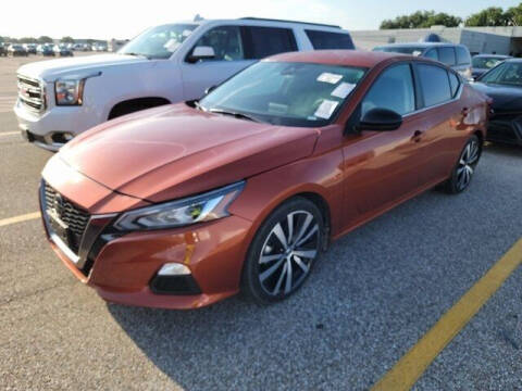 2022 Nissan Altima for sale at FREDY USED CAR SALES in Houston TX