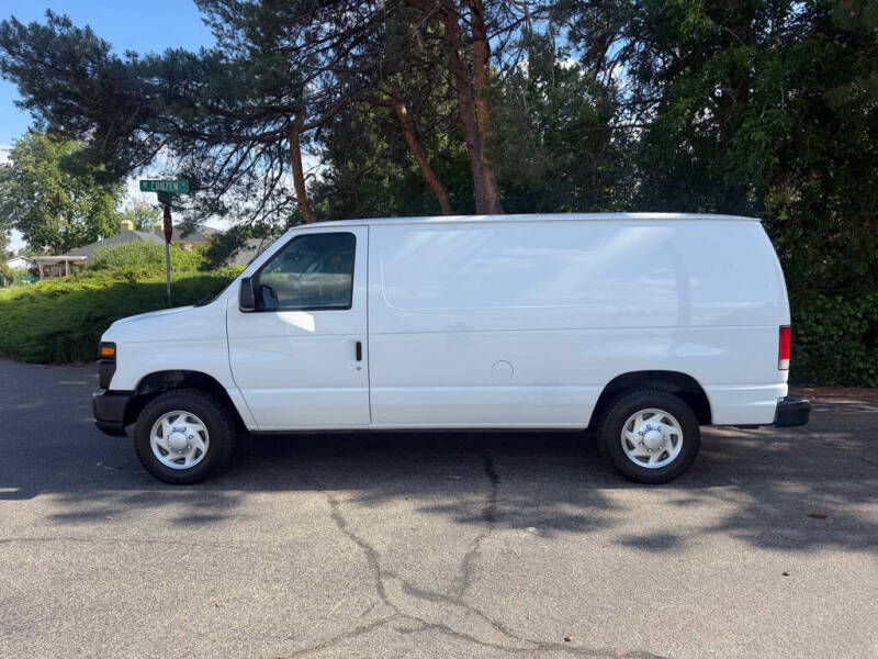2014 Ford E-Series E-150