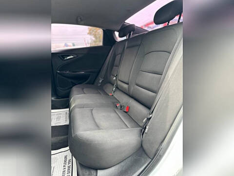 2018 Chevrolet Malibu LS