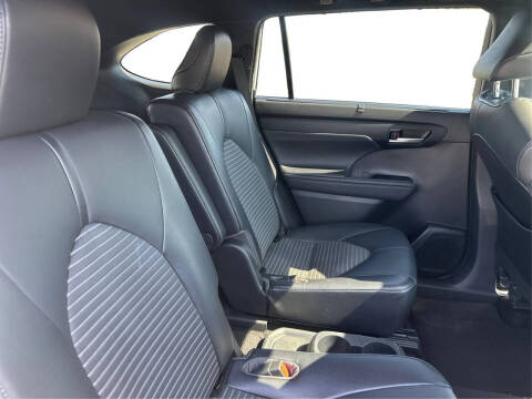 2021 Toyota Highlander XSE