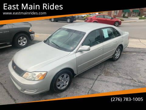 2002 Toyota Avalon for sale at East Main Rides in Marion VA