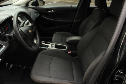 2018 Chevrolet Cruze LS Auto