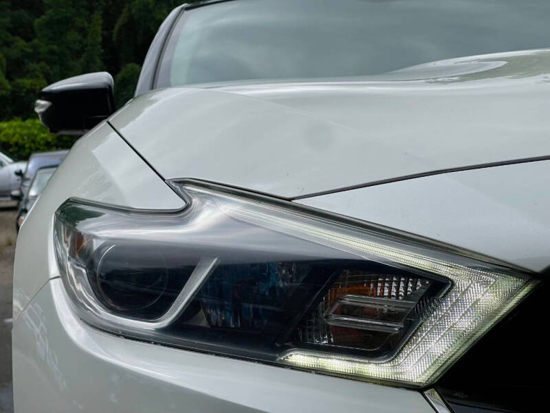 2017 Nissan Maxima Platinum