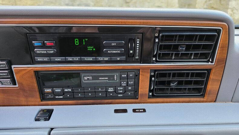 1994 Lincoln Continental Executive