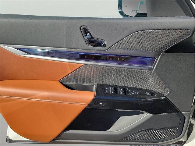 2026 BMW 7 Series 750e xDrive