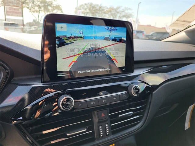 2026 Ford Escape Hybrid ST-Line Select