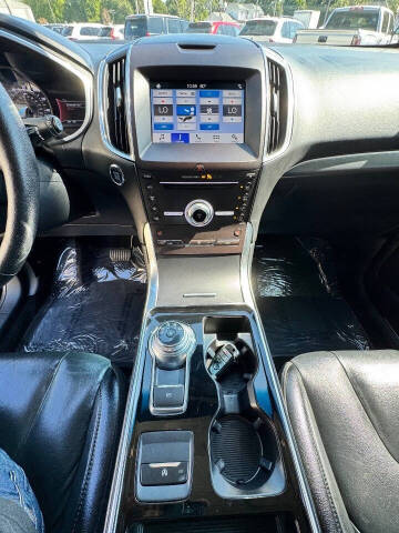 2019 Ford Edge Titanium